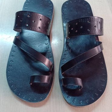 Handmade African Men's Sandals/Genuine Leather Beaded Flip-Flops/Comfortable Summer Sandals for Men/African Shoes/Unique Gift for Him