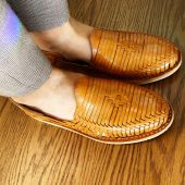 mens huarache sandal Diamond Camel Deluxe