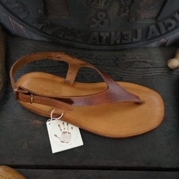 Men handmade sandals in Vegetable tanned Leather Mario Doni, Men Sandal in leather hand made, customized, made in Italy, Men's Thong Sandal